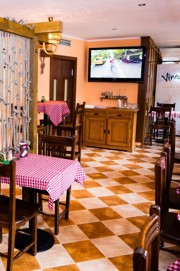 Penzion U Lavky Kvetnice Ngoại thất bức ảnh